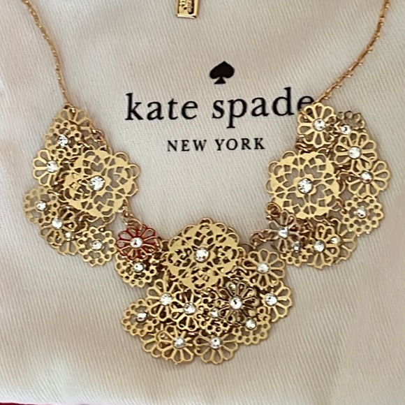 NEW KATE SPADE GOLDEN AGE CRYSTAL FLOWER NECKLACE MINT - Picture 9 of 14